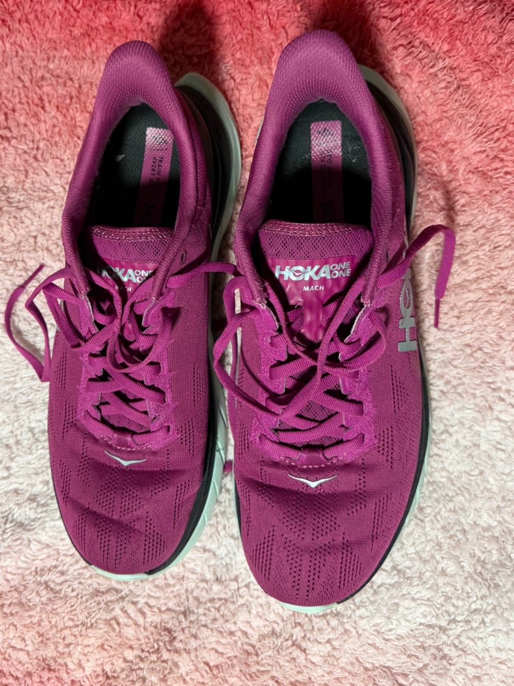 Hoka Women's Magenta/Purple Mach profly Running Sneakers